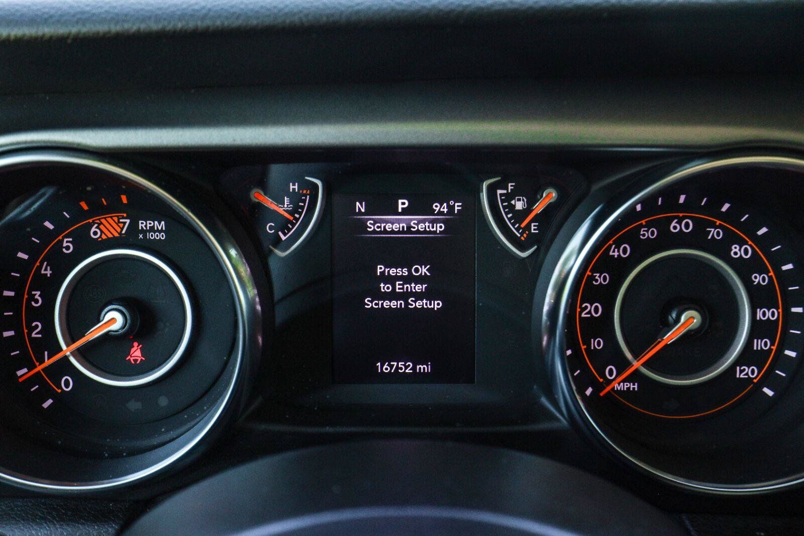 Used 2023 Jeep Wrangler Sport AWD/4WD image 6