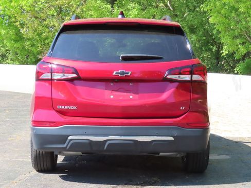 Used 2022 Chevrolet Equinox LT FWD image 9