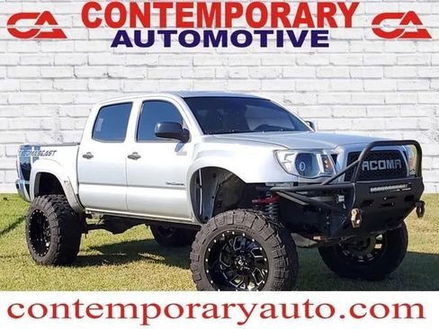 Used 2011 Toyota Tacoma PreRunner image 1