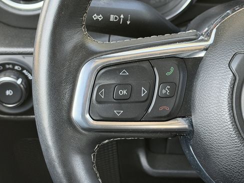 Used 2023 Jeep Wrangler Sahara w/ LED Lighting Group AWD/4WD image 17