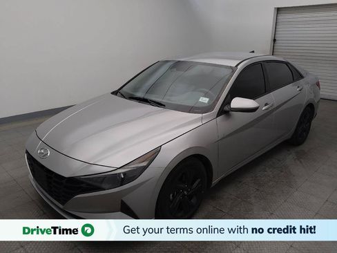 Used 2021 Hyundai Elantra SEL FWD image 1