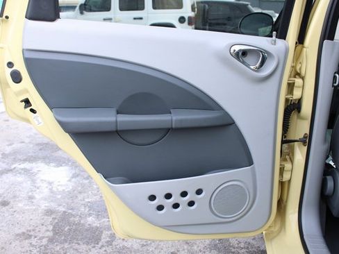 Used 2007 Chrysler PT Cruiser Touring w/ Fleet Value Group I image 26