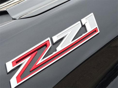 Used 2022 Chevrolet Silverado 1500 LT Trail Boss w/ LT Trail Boss Premium Package image 6