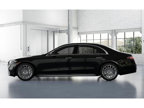 New 2026 Mercedes-Benz S 580 4MATIC Sedan image 34