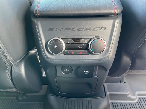 Used 2025 Ford Explorer ST w/ Sun And Sound Package AWD/4WD image 16