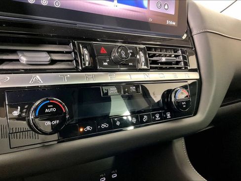 New 2026 Nissan Pathfinder SV image 29