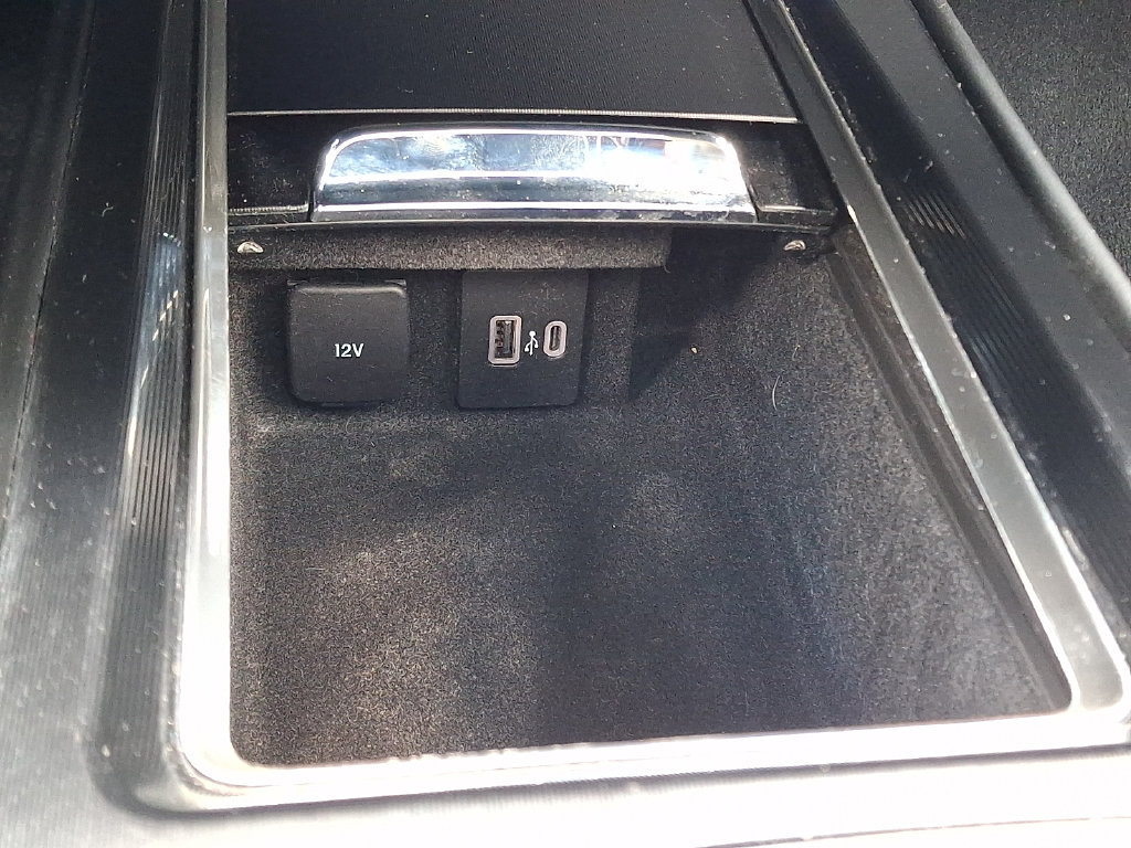 Certified 2021 Lincoln Corsair AWD w/ Premium Package image 25