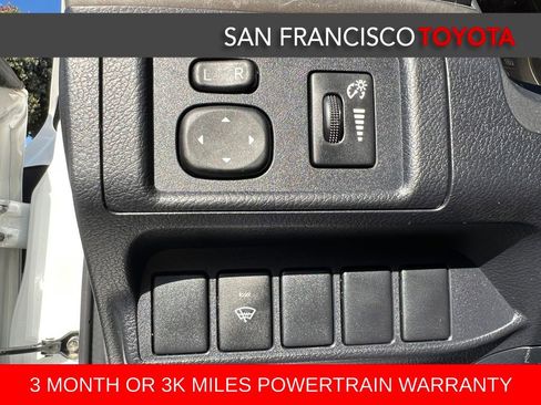 Used 2017 Lexus CT 200h 200h image 32