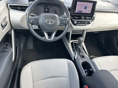 Used 2023 Toyota Corolla Cross LE FWD image 21