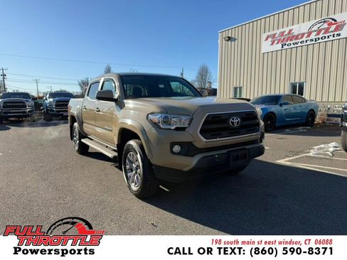 Used 2016 Toyota Tacoma SR5 w/ SR5 Appearance Package (SN) image 1