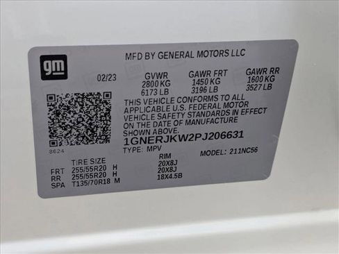 Used 2023 Chevrolet Traverse RS FWD image 26