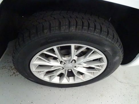 Certified 2023 Jeep Grand Cherokee Summit AWD/4WD image 33