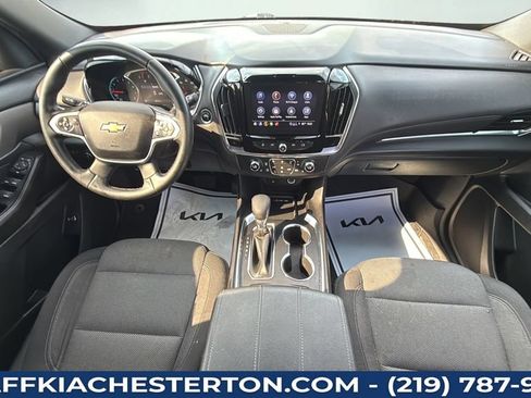 Used 2023 Chevrolet Traverse LT FWD image 38