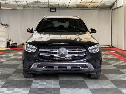 Used 2020 Mercedes-Benz GLC 300 w/ Multimedia Package image 2