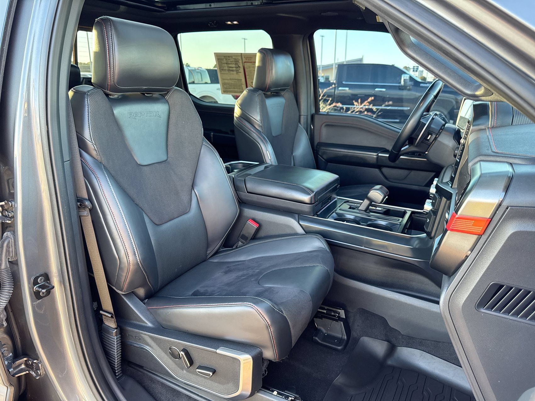 Used 2024 Ford F150 Raptor AWD/4WD image 25