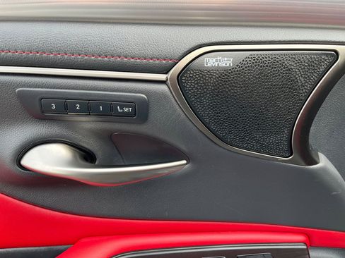 Used 2019 Lexus ES 350 F Sport image 20