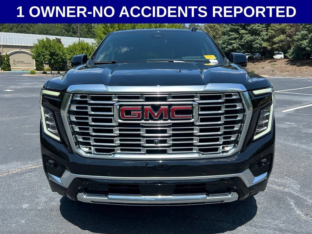 Used 2025 GMC Yukon Denali w/ Denali Reserve Package RWD image 15