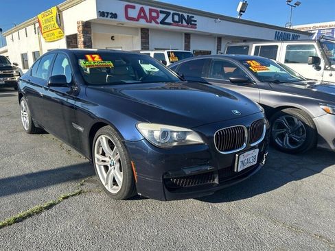 Used 2012 BMW 750i w/ M Sport Pkg RWD image 31