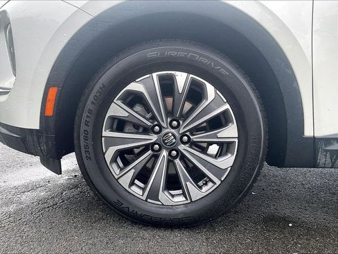 Used 2024 Buick Envision Preferred AWD/4WD image 22