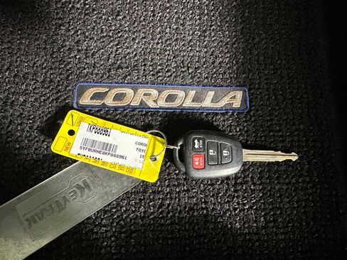 Used 2019 Toyota Corolla SE image 29