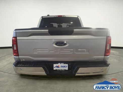 Used 2023 Ford F150 XLT image 3