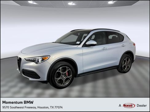 Used 2023 Alfa Romeo Stelvio Sprint RWD image 1