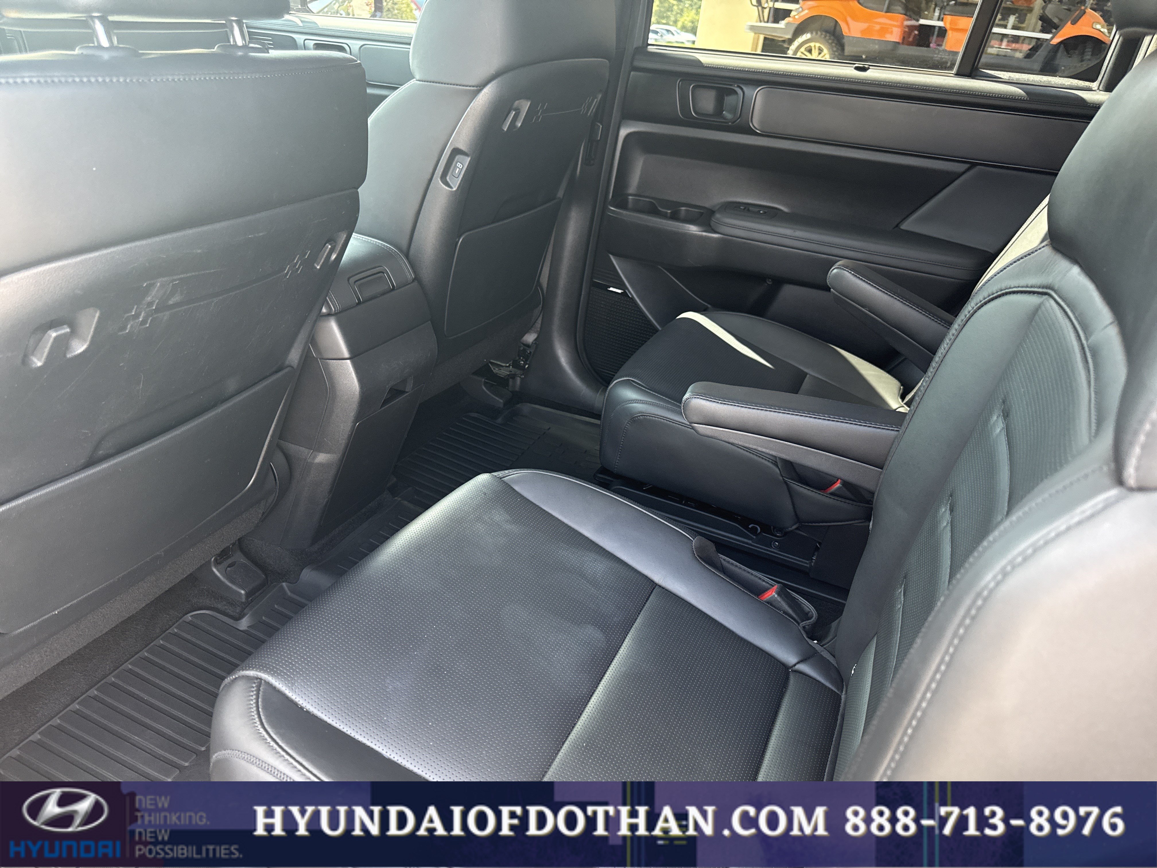 Certified 2025 Hyundai Santa Fe Calligraphy AWD/4WD image 13