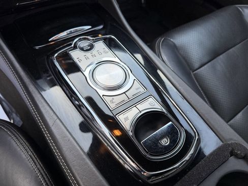Used 2011 Jaguar XKR R image 20
