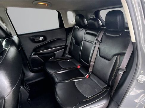 Used 2019 Jeep Compass Limited FWD image 24