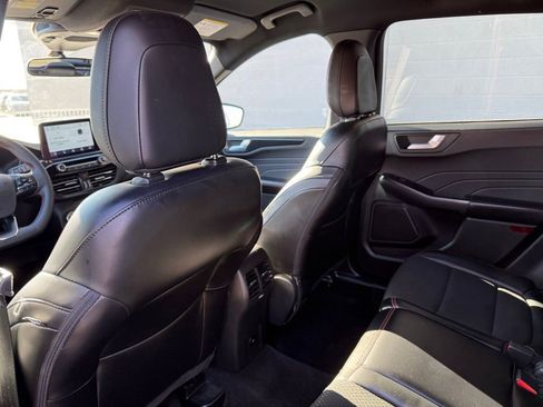 Used 2025 Ford Escape ST-Line image 22