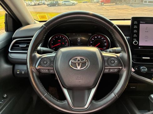 Used 2023 Toyota Camry XSE FWD image 30