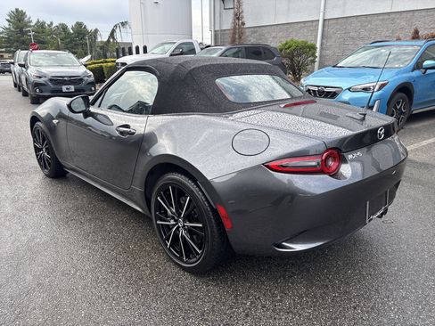 Used 2024 MAZDA MX-5 Miata Grand Touring RWD image 5