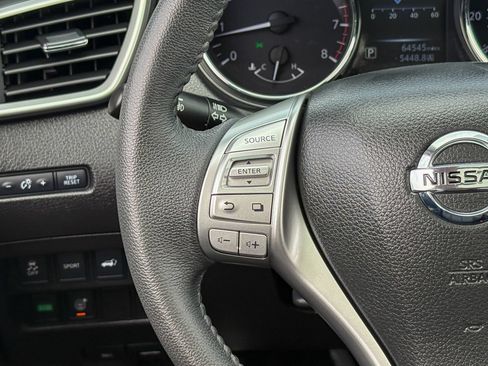 Used 2015 Nissan Rogue SL w/ SL Premium Package FWD image 19