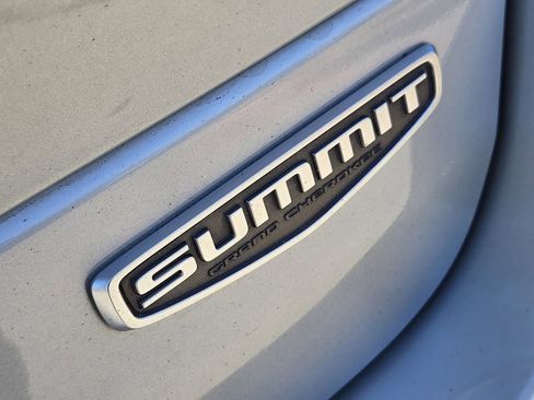 Used 2023 Jeep Grand Cherokee Summit w/ Luxury Tech Group V image 14