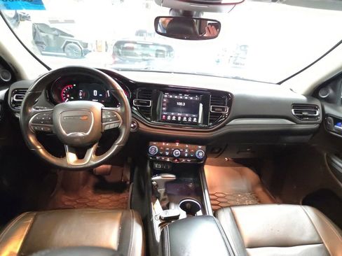 Used 2021 Dodge Durango SXT image 8