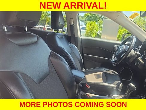 Used 2020 Jeep Compass Latitude AWD/4WD image 7