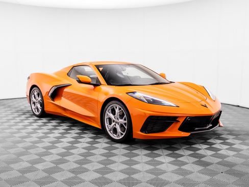 Used 2023 Chevrolet Corvette Stingray Preferred Conv w/ 2LT RWD image 7