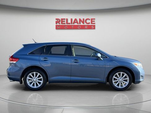 Used 2010 Toyota Venza AWD image 9