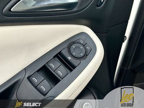 Used 2024 Buick Encore GX Avenir w/ Avenir Convenience Package FWD image 20