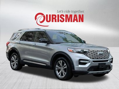 Certified 2020 Ford Explorer Platinum w/ Premium Technology Package