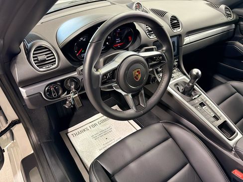 Certified 2024 Porsche 718 Boxster image 4