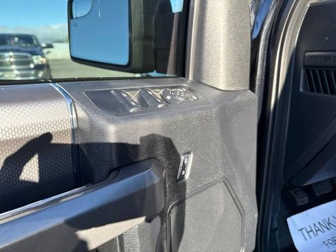 Used 2017 Ford F150 XLT AWD/4WD image 24
