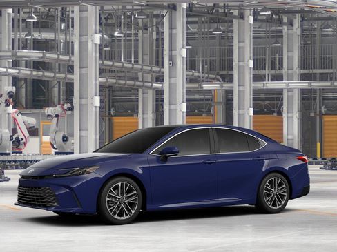 New 2026 Toyota Camry XLE AWD/4WD image 2