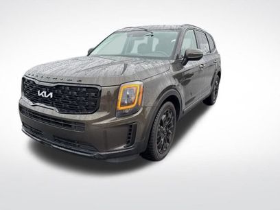 Used 2022 Kia Telluride EX w/ EX Premium Package