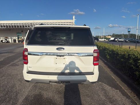 Used 2020 Ford Expedition Max XLT w/ Equipment Group 202A image 5
