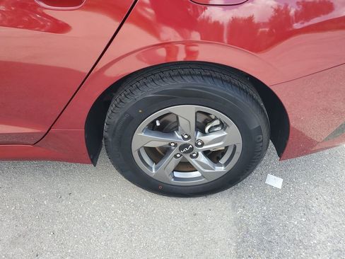 Used 2023 Kia K5 LXS image 20