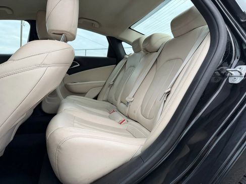 Used 2015 Chrysler 200 C w/ Navigation & Sound Group I image 12