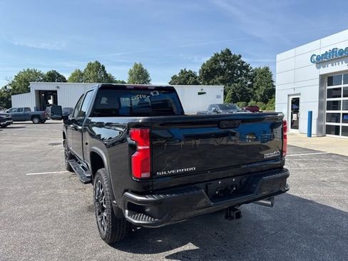 Used 2025 Chevrolet Silverado 2500 High Country image 10