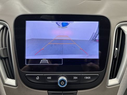 Used 2024 Chevrolet Malibu LT FWD image 23