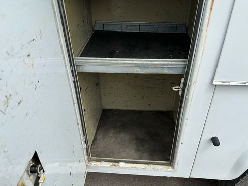 Used 2006 Ford F450 XL image 10